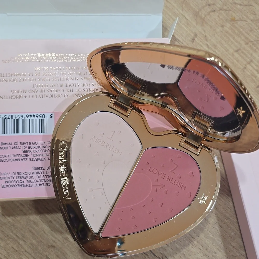 Charlotte Tilbury Gold Heart Face , PILLOW TALK FLAWLESS PRACH - Picture 2 of 3